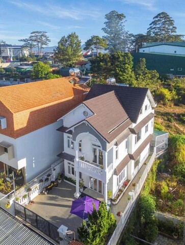 라아 빌라 다랏