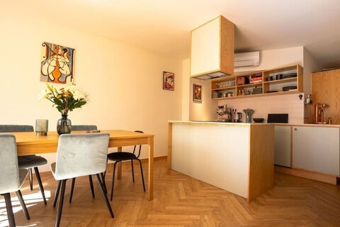 알레그로 · 정원이 있는 60년대 시크한 중앙 아파트