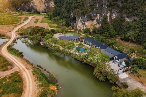 트랑 안 리버 뷰 에코로지