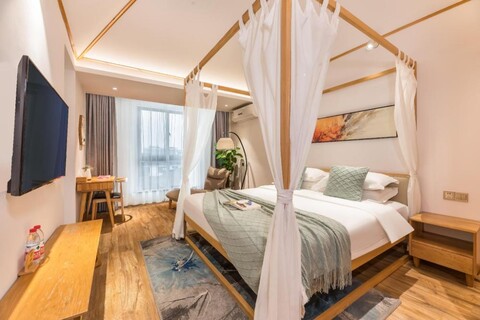 Suzhou Leisure Time · Serendipity Resort Inn (Pingjiang Road & Zhuozheng Garden Branch)