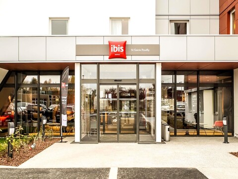 이비스 생 제니 푸이 제네브