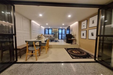 Oliver's House in Kaset