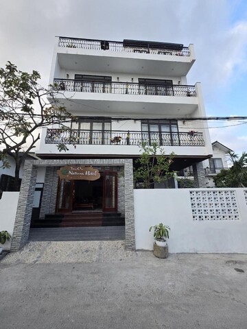 Tam Coc Natura Hotel