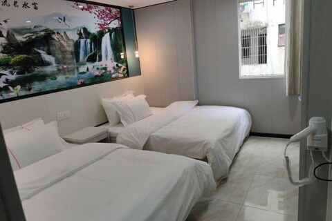 Shenzhen Bao'an Changsheng Hotel (Honglang North Metro Station, Exit C)