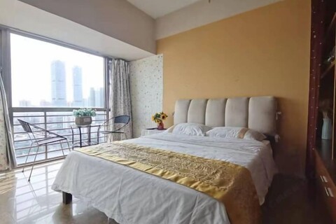 Shenzhen Four Seasons Family Apartment