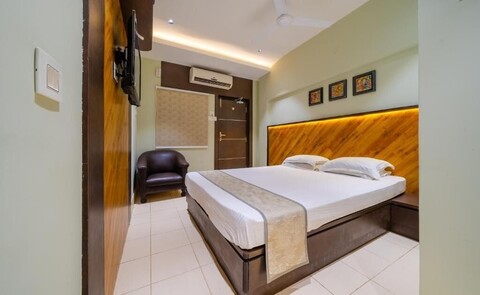 호텔 돌핀 푸리