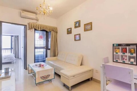 Jingji Baina Apartment