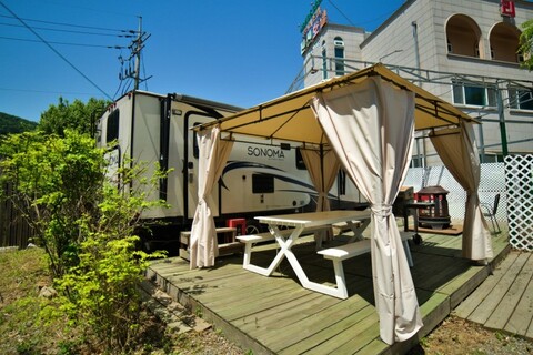 홍천 수피아캠핑카라반