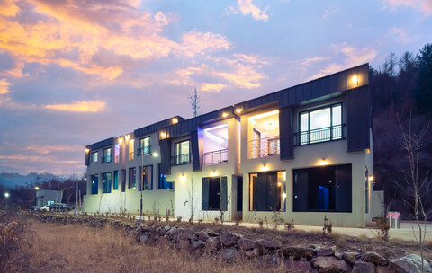 횡성 엔제이풀빌라