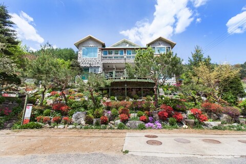 가평 멀리가는향기펜션