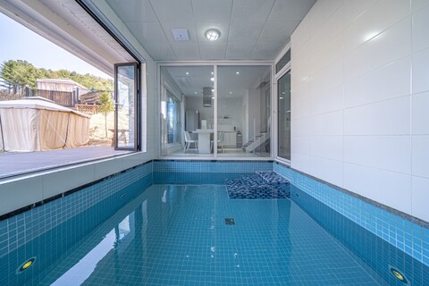 홍천 일리풀빌라