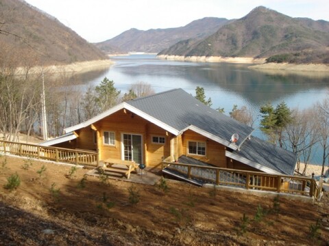 충주 별빛호수펜션