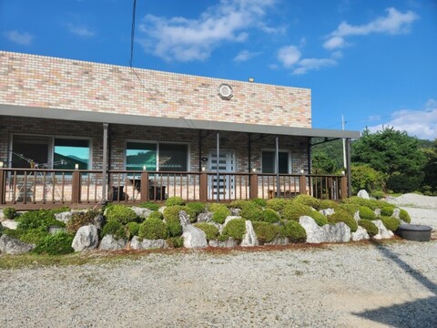 충주 통나무펜션