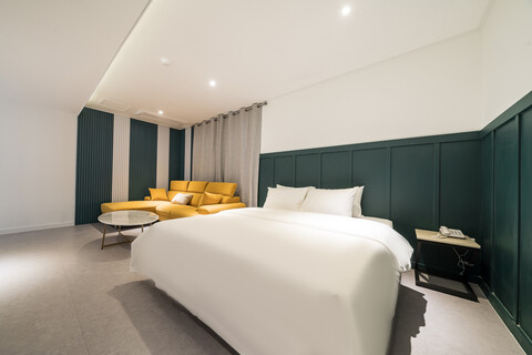 수원 영통 HOTEL 1가(家)