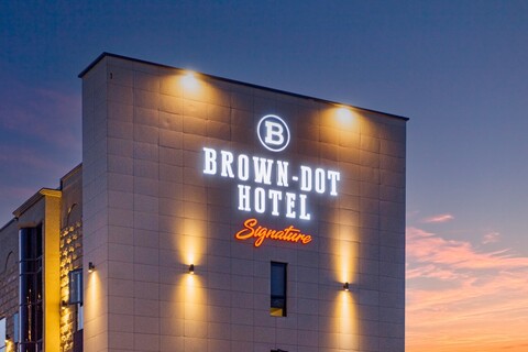 부산 브라운도트 만덕점