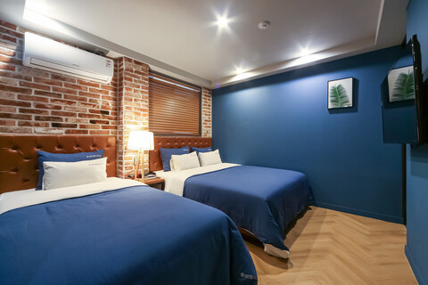 울산 달동 호텔플레이 1호점