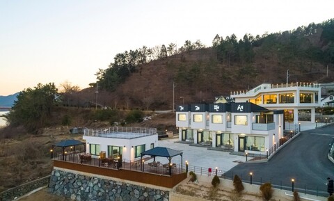 거제도 어온풀빌라펜션