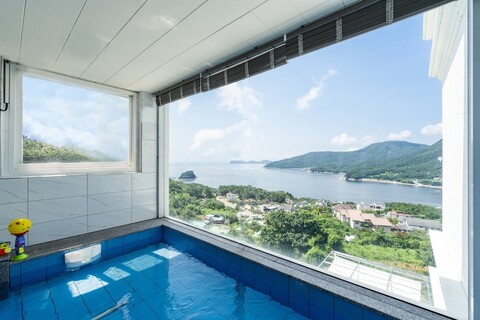 거제도 미스터준키즈풀빌라