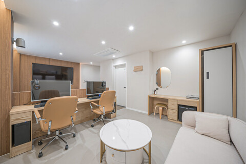 대구역 브라운도트 대구시민운동장점