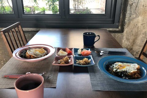 제주 바람에 스치운다