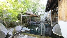 유후인 베소 시키사이 호텔