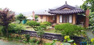 경주 벽도산황토본가펜션