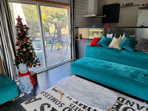 거제도 푸르미르독채펜션