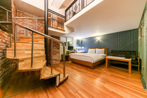 대구 동성로 B&B(비앤비)