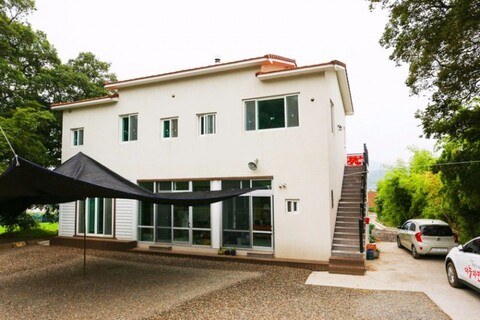 남해 윤슬정펜션