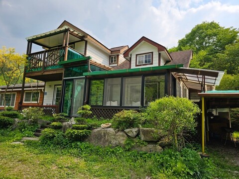 진안 데미샘호수펜션