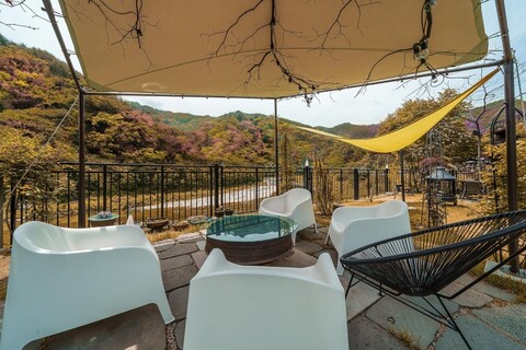 인제 강뜨락펜션