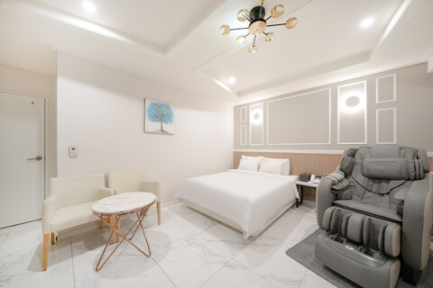 전주 우아동 호텔 늘