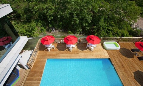 가평 더모스트스파펜션