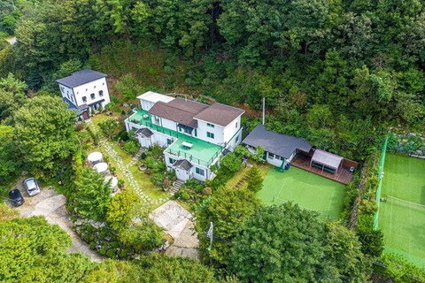 양평 비발디산골짜기하얀집펜션