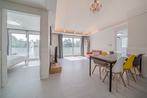 춘천(남이섬) 해피스데이애견펜션