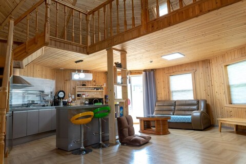 괴산 느티나무하우스펜션