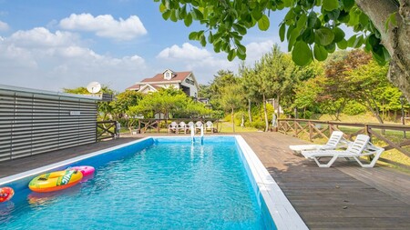 태안(안면도) 자연과호수펜션