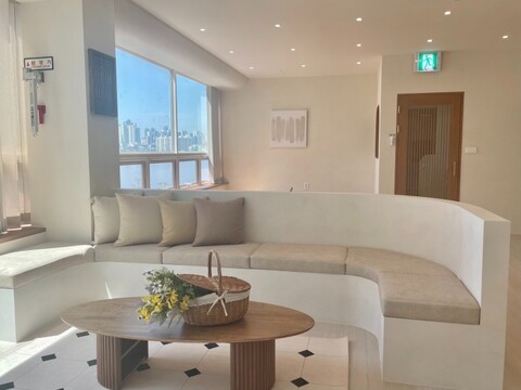 부산 스테이너울