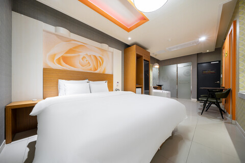 광주 신안동 수피아&아리아 드라이브인 무인텔