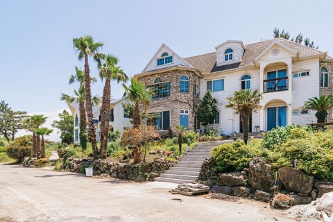 제주 몽마르뜨블루팜펜션