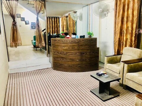 Luxury Moon Guest House