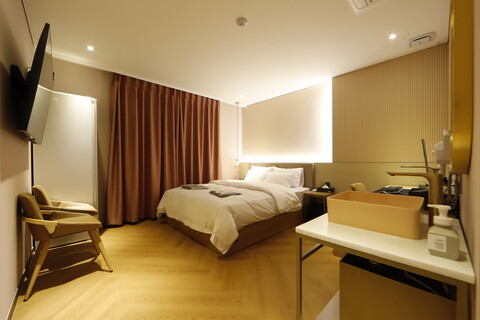 충주 YAJA 충주역점