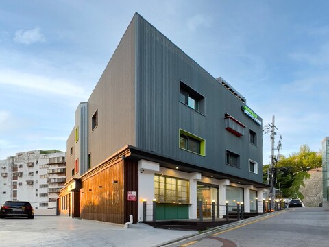 서울 남산스토리나인