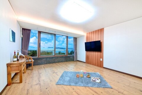 여수 더라온펜션