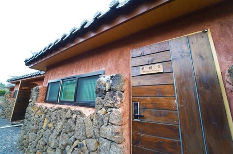 제주 밭담숲펜션