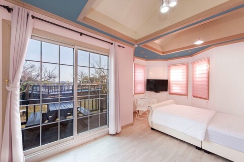 태안(안면도) 시간여행펜션