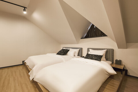 부산 보수동 호텔그레이 (남포점)