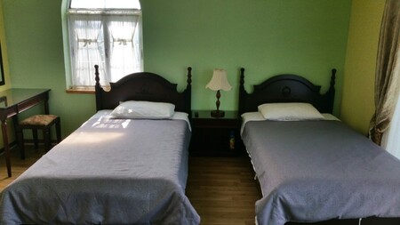 제주 플로라민박펜션