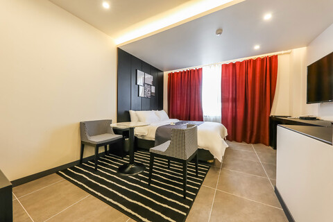 청주 Leaders Hotel (리더스 호텔)