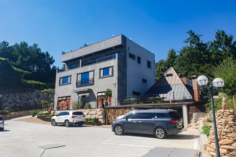 여수 피라미드구들방펜션